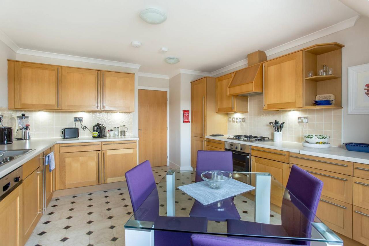 Joivy Inviting Apartment Near Leith Walk Edinburg Exteriör bild